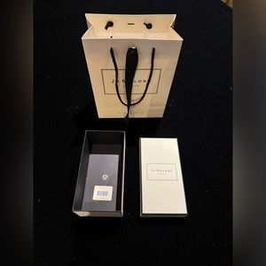 Jo MALONE empty shopping bag and box
